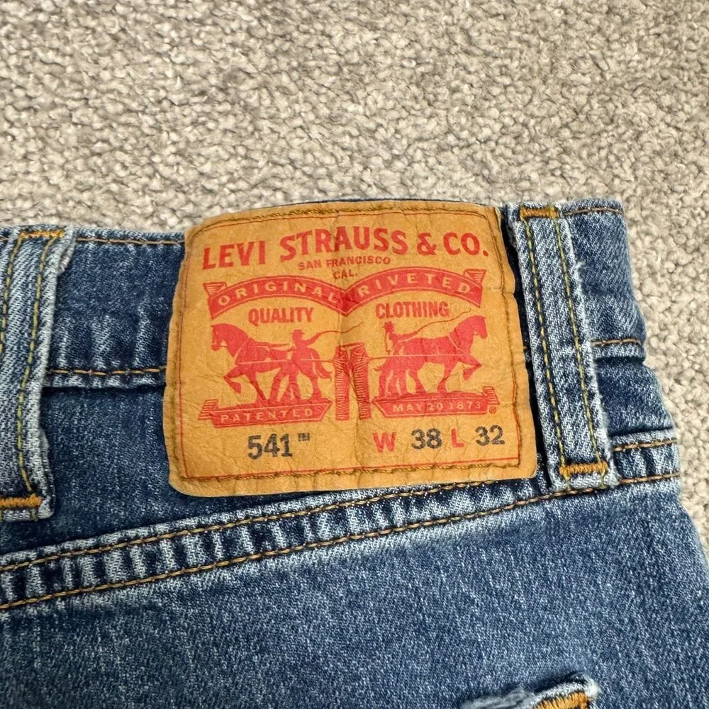 Levi's 541 Athletic Fit Tapered  Denim Jeans Mens 38x32 Blue Medium Wash Stretch